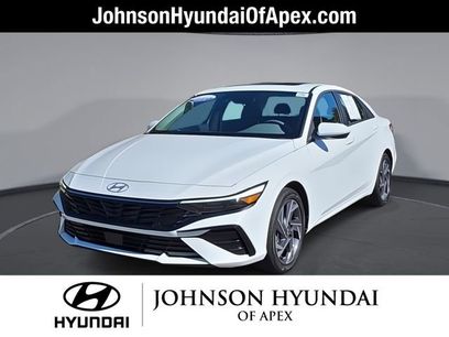 Certified 2025 Hyundai Elantra SEL