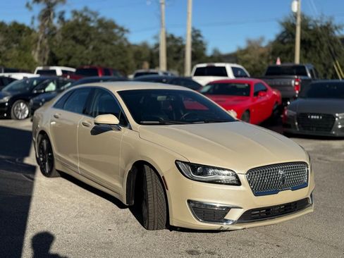 Used 2018 Lincoln MKZ Reserve image 10