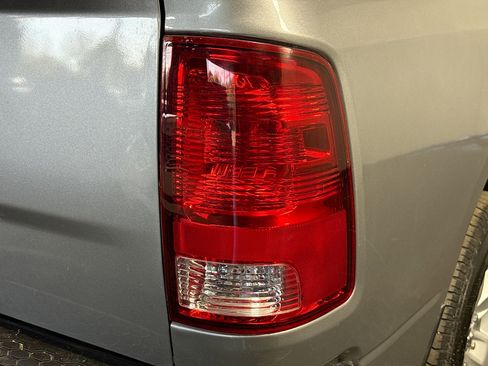 Used 2020 RAM 1500 Tradesman w/ Popular Equipment Group image 33