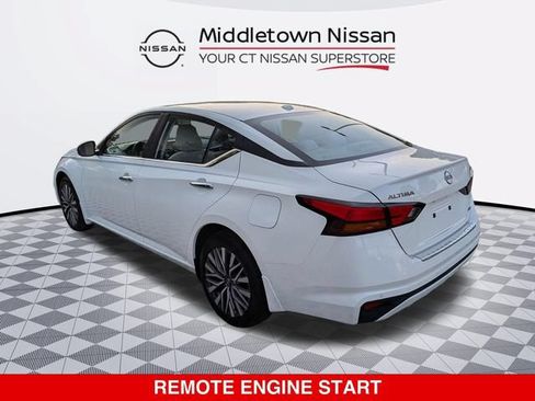 Certified 2023 Nissan Altima 2.5 SV AWD/4WD image 6