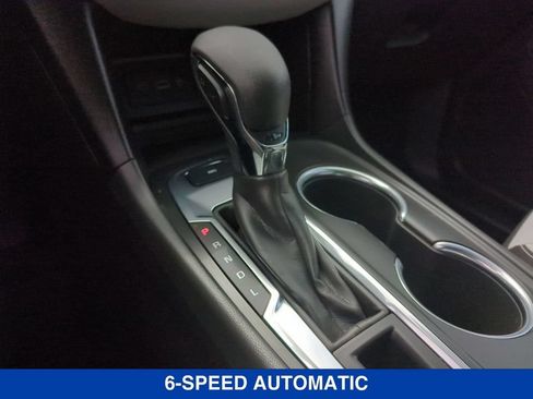 Used 2023 Chevrolet Equinox LS w/ LS Convenience Package AWD/4WD image 13
