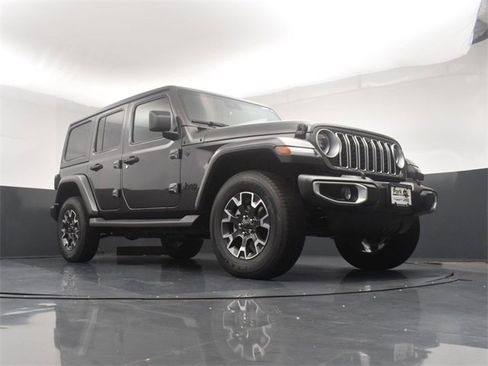 New 2025 Jeep Wrangler Sahara image 19