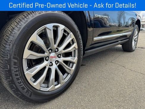 Used 2022 GMC Yukon Denali AWD/4WD image 27