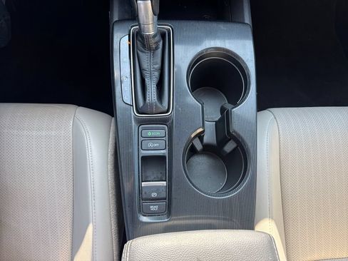 Used 2022 Honda Civic EX-L image 23