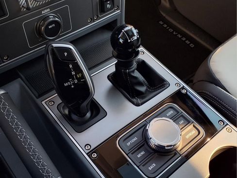 New 2025 INEOS Grenadier Fieldmaster Edition image 15