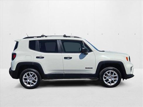 Used 2021 Jeep Renegade Sport w/ Sport Appearance Group image 4