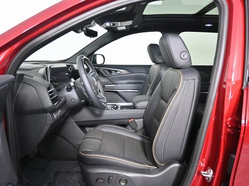 New 2026 Chevrolet Traverse High Country w/ LPO, Floor Liner Package image 22