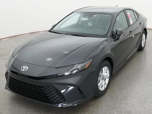 New 2026 Toyota Camry LE image 15
