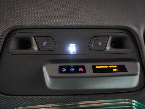 Used 2022 Chevrolet Camaro SS image 25