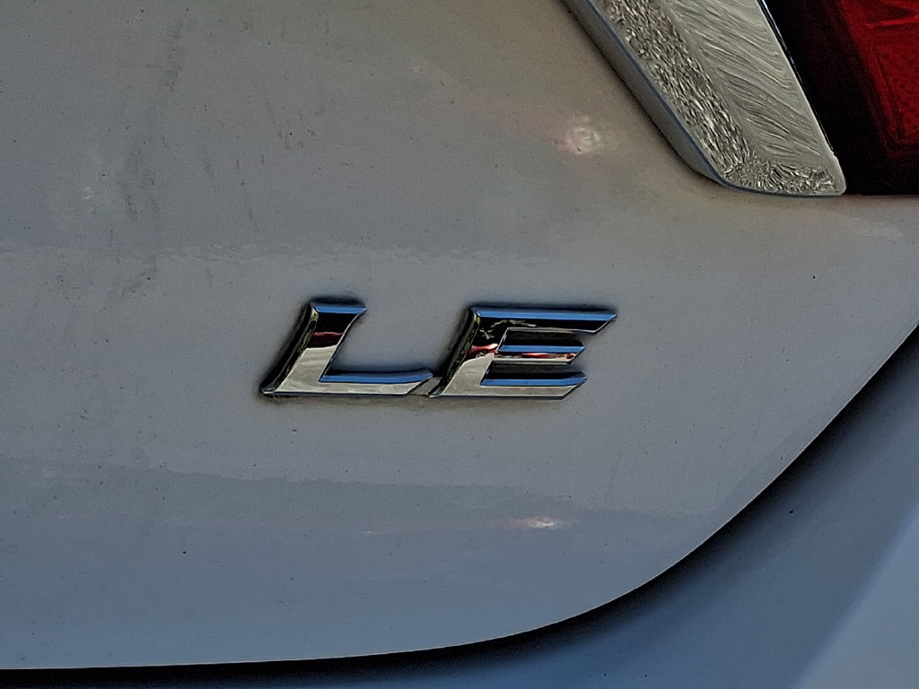 Used 2017 Toyota Camry LE FWD image 30