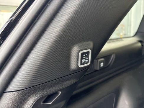 Used 2024 Jeep Grand Cherokee Limited 4xe w/ Luxury Tech Group II image 11