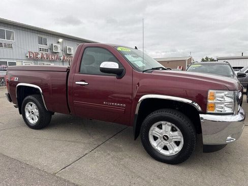 Used 2013 Chevrolet Silverado 1500 LT w/ Interior Plus Package AWD/4WD image 9
