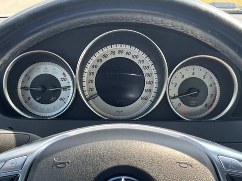 Used 2014 Mercedes-Benz C 250 Sedan image 36
