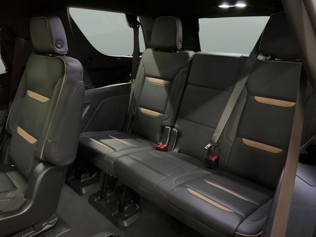 Used 2022 GMC Yukon AT4 AWD/4WD image 25