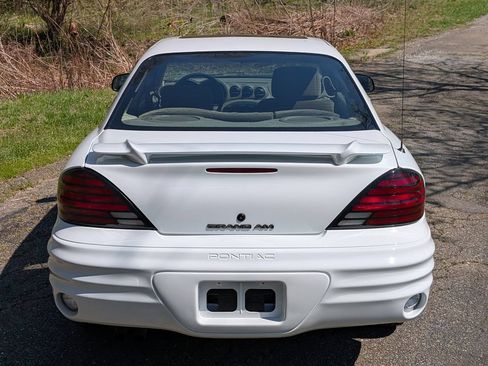 Used 2001 Pontiac Grand Am SE w/ Solid Value Appearance Pkg FWD image 21