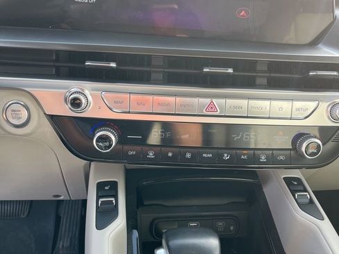 Used 2024 Kia Telluride S w/ S Sunroof Package image 28