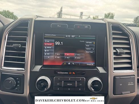 Used 2015 Ford F150 Platinum w/ Equipment Group 701A Luxury AWD/4WD image 25