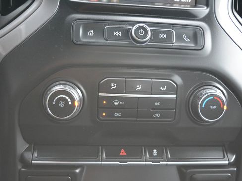 Used 2019 Chevrolet Silverado 1500 W/T w/ Trailering Package image 22