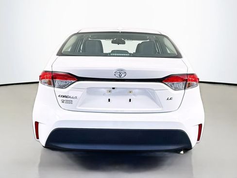 Used 2024 Toyota Corolla LE FWD image 7