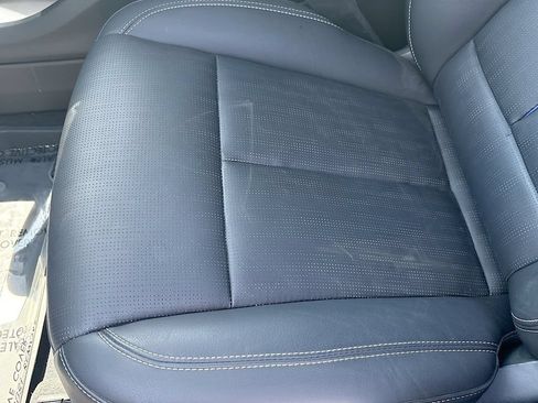 Used 2025 Cadillac Lyriq Luxury w/ LPO, Floor Liner Package AWD/4WD image 19