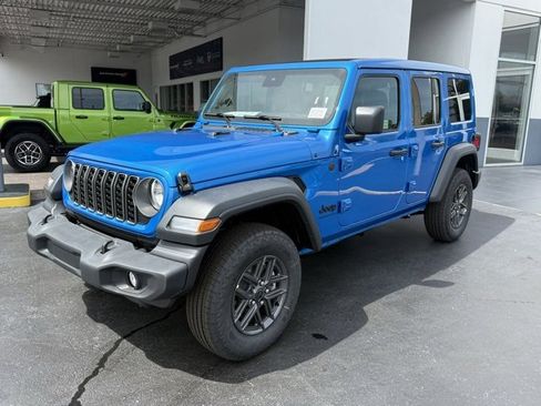 New 2025 Jeep Wrangler Sport S image 4