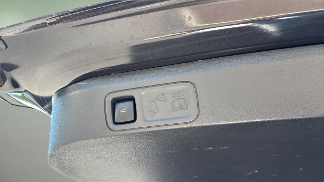 Used 2022 Ford Expedition XLT RWD image 36