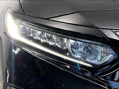 Used 2018 Honda Accord EX image 27