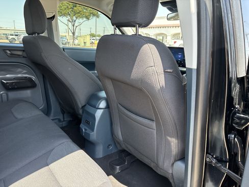 Certified 2025 Ford Maverick XL FWD image 19