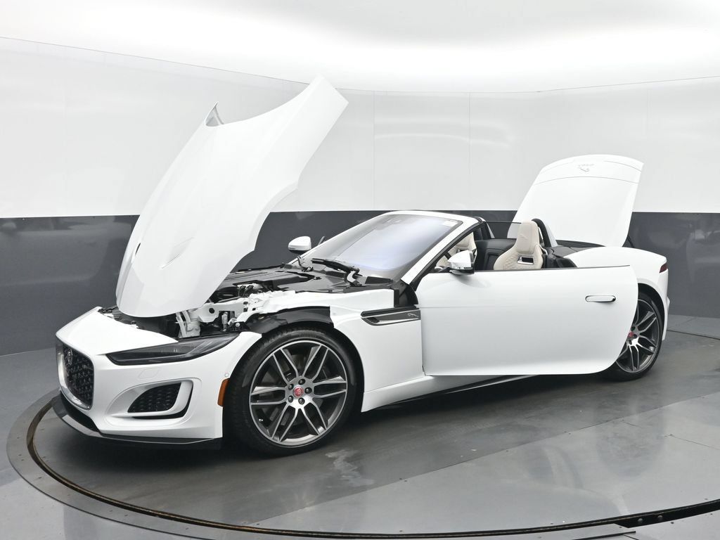 Used 2023 Jaguar F-TYPE R-Dynamic AWD/4WD image 32