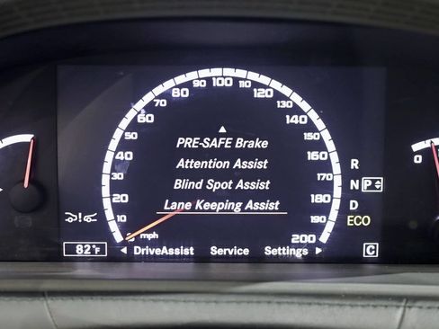 Used 2011 Mercedes-Benz CL 63 AMG image 19