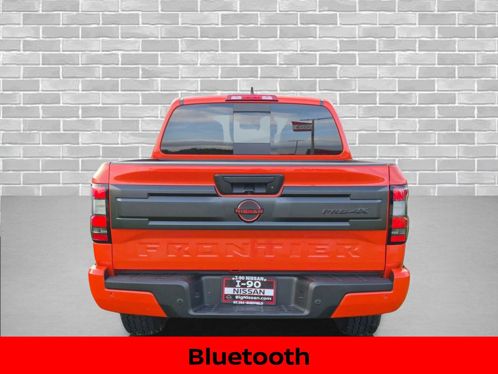 Certified 2025 Nissan Frontier PRO-4X w/ Interior Protection Package AWD/4WD image 9
