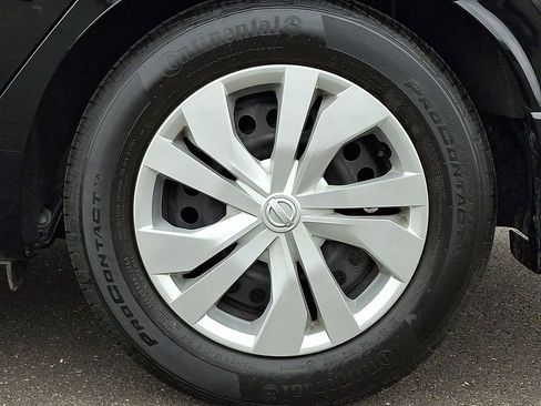 Certified 2023 Nissan Versa S image 10