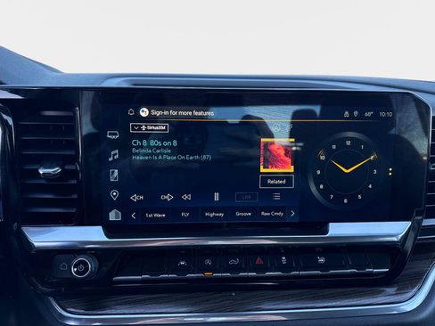 Used 2025 Chevrolet Silverado 1500 LT image 24