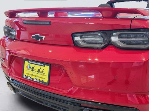 Used 2022 Chevrolet Camaro ZL1 RWD image 17