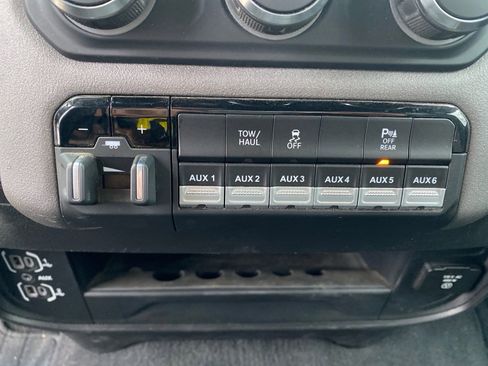 Used 2023 RAM 2500 Tradesman image 13