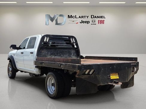 Used 2022 RAM 5500 Tradesman w/ Chrome Appearance Group AWD/4WD image 4