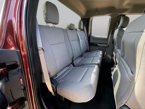 Used 2015 Ford F150 XLT AWD/4WD image 19