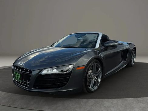 Used 2011 Audi R8 V10 AWD/4WD image 4