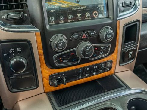 Used 2017 RAM 3500 Laramie Longhorn image 27