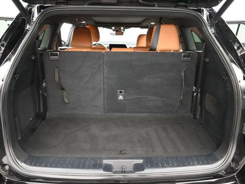 Used 2022 Toyota Highlander Platinum AWD/4WD image 22