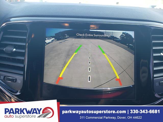 Used 2020 Jeep Grand Cherokee Limited w/ Premium Lighting Group AWD/4WD image 29