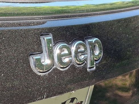 Used 2024 Jeep Compass Limited AWD/4WD image 29