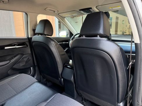 Used 2021 Kia Seltos S FWD image 21