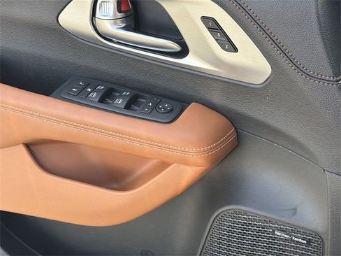 New 2026 Chrysler Pacifica Pinnacle image 26