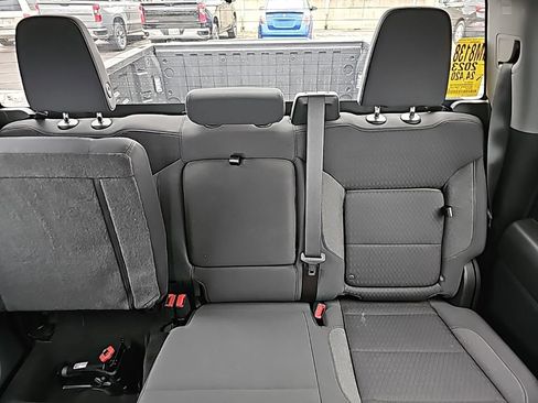 Used 2023 Chevrolet Silverado 1500 Custom image 7