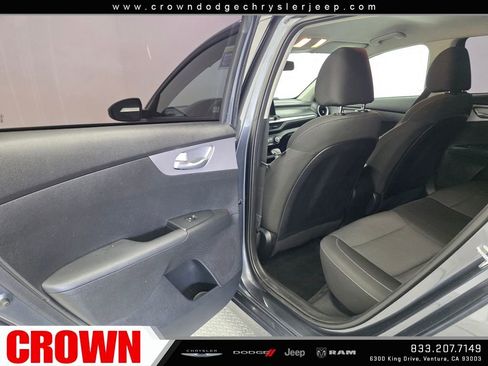 Used 2023 Kia Forte LXS image 17