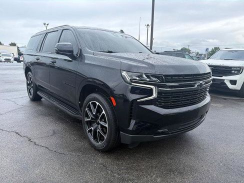 Used 2021 Chevrolet Suburban RST w/ Luxury Package AWD/4WD image 1