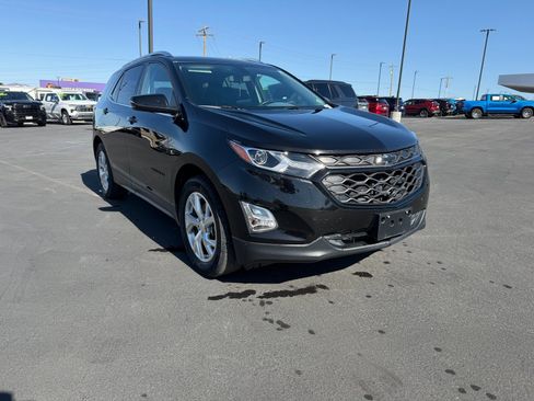 Used 2019 Chevrolet Equinox LT FWD image 1