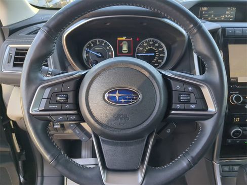 Used 2022 Subaru Ascent Touring image 31