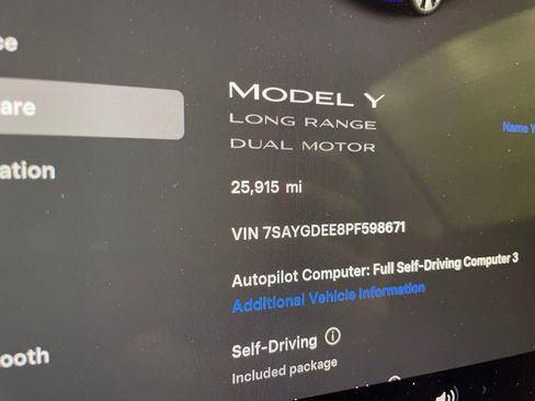 Used 2023 Tesla Model Y Long Range AWD/4WD image 12